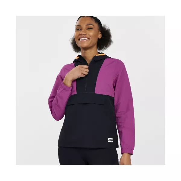 Жіноча вітрівка Saucony TRACK ANORAK